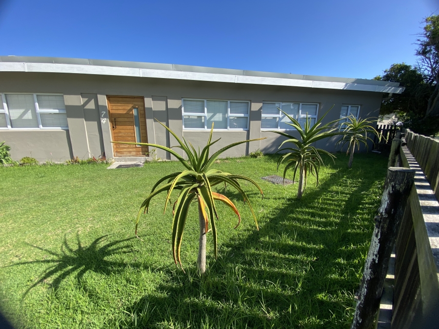 3 Bedroom Property for Sale in Kidds Beach Eastern Cape